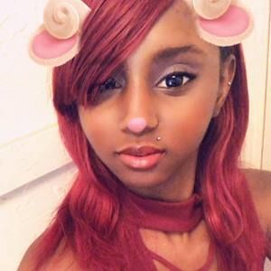 Meet your Posher, Andrea